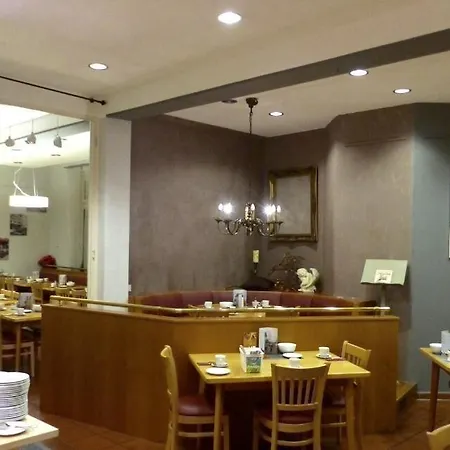 Weindepot בית אירוח קסנטן