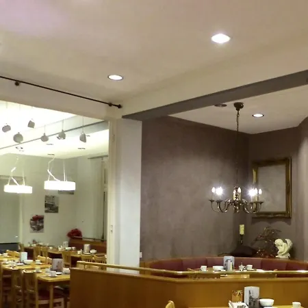 Weindepot בית אירוח *