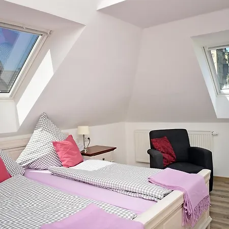 Δωμάτια σε οικογενειακή κατοικία Weindepot *